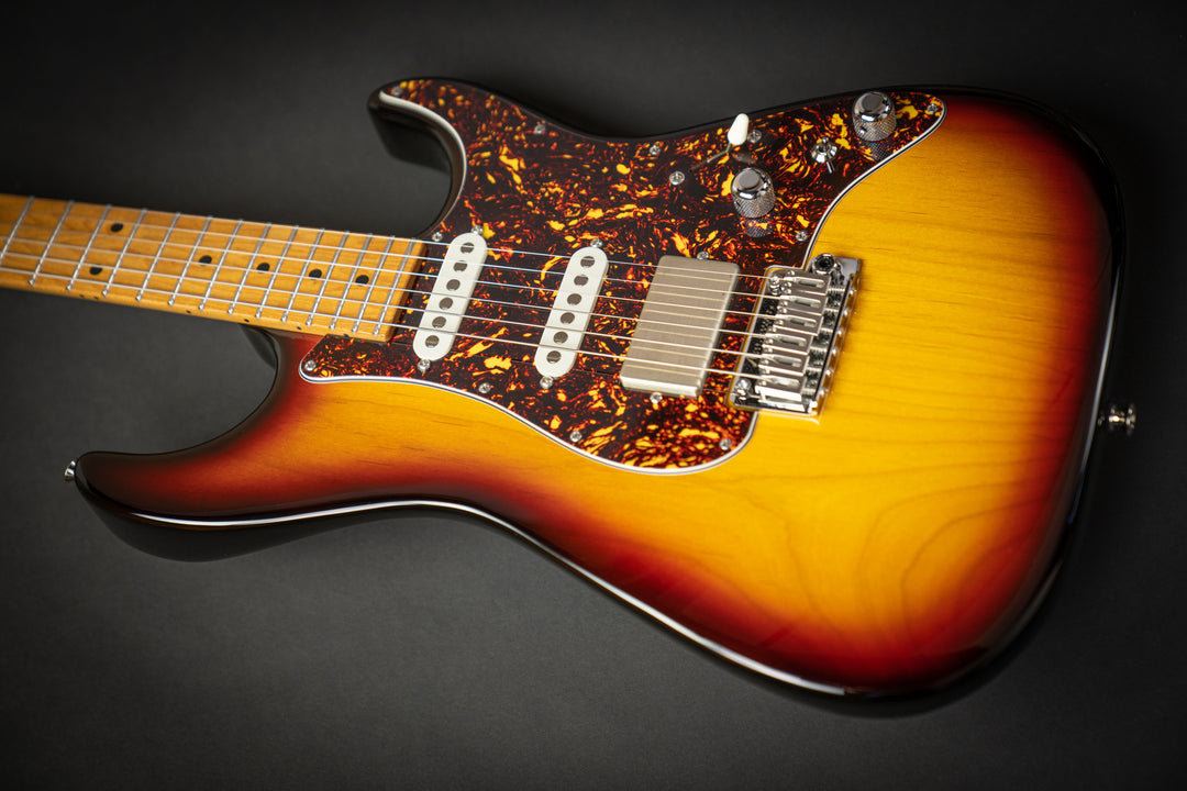 The Classic 3 Color Burst (010923A)