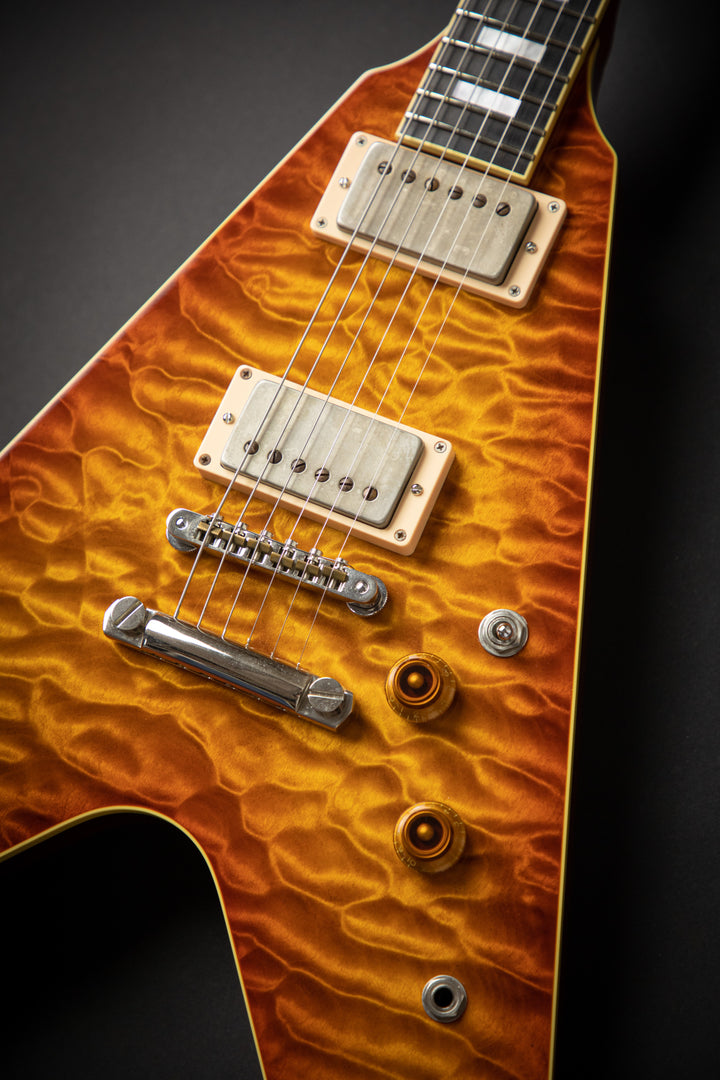 Custom Shop CH - Prototype - Flying V Honey Burst QM