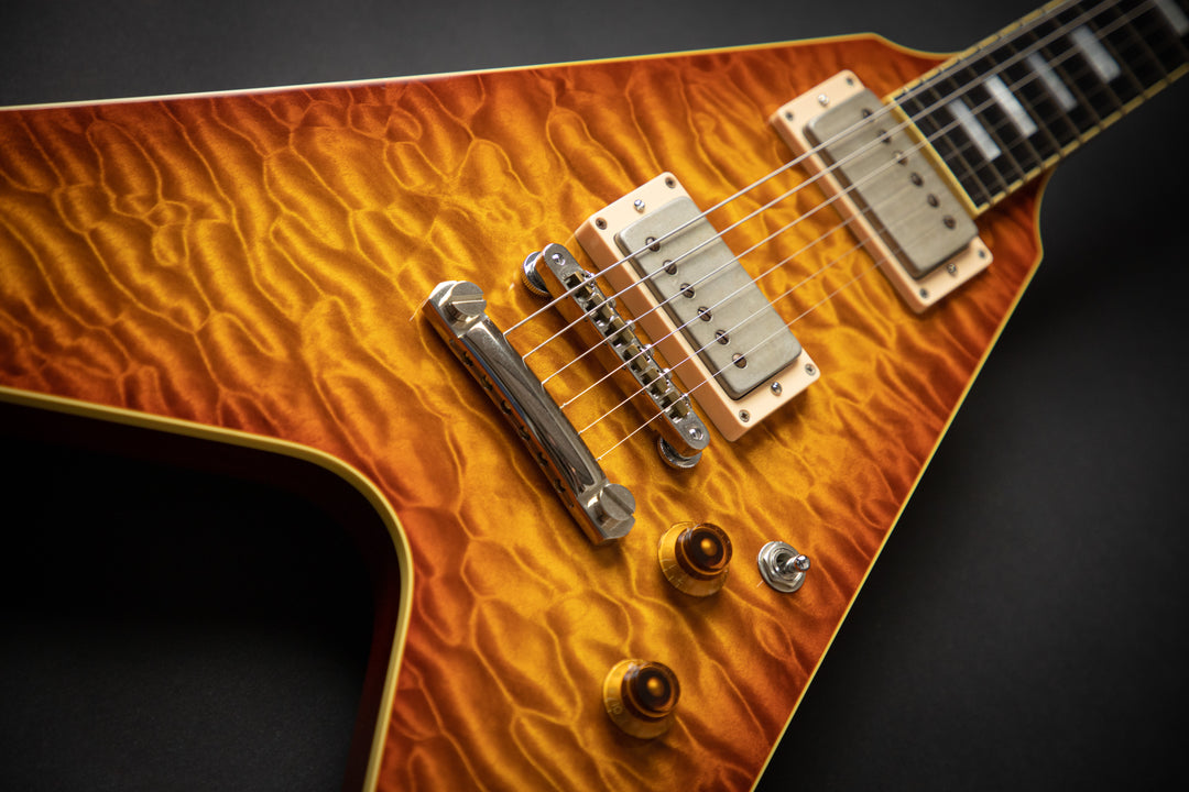 Custom Shop CH - Prototype - Flying V Honey Burst QM
