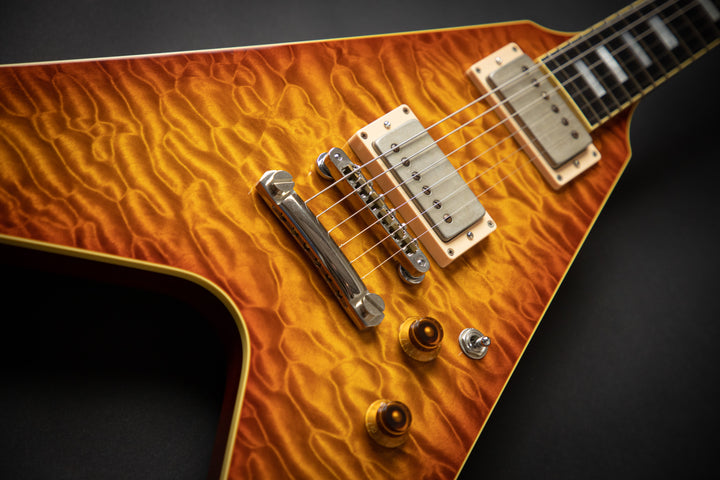 Custom Shop CH - Prototype - Flying V Honey Burst QM