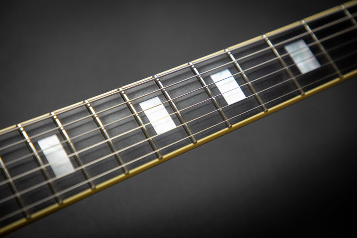 Custom Shop CH - Prototype - Flying V Honey Burst QM