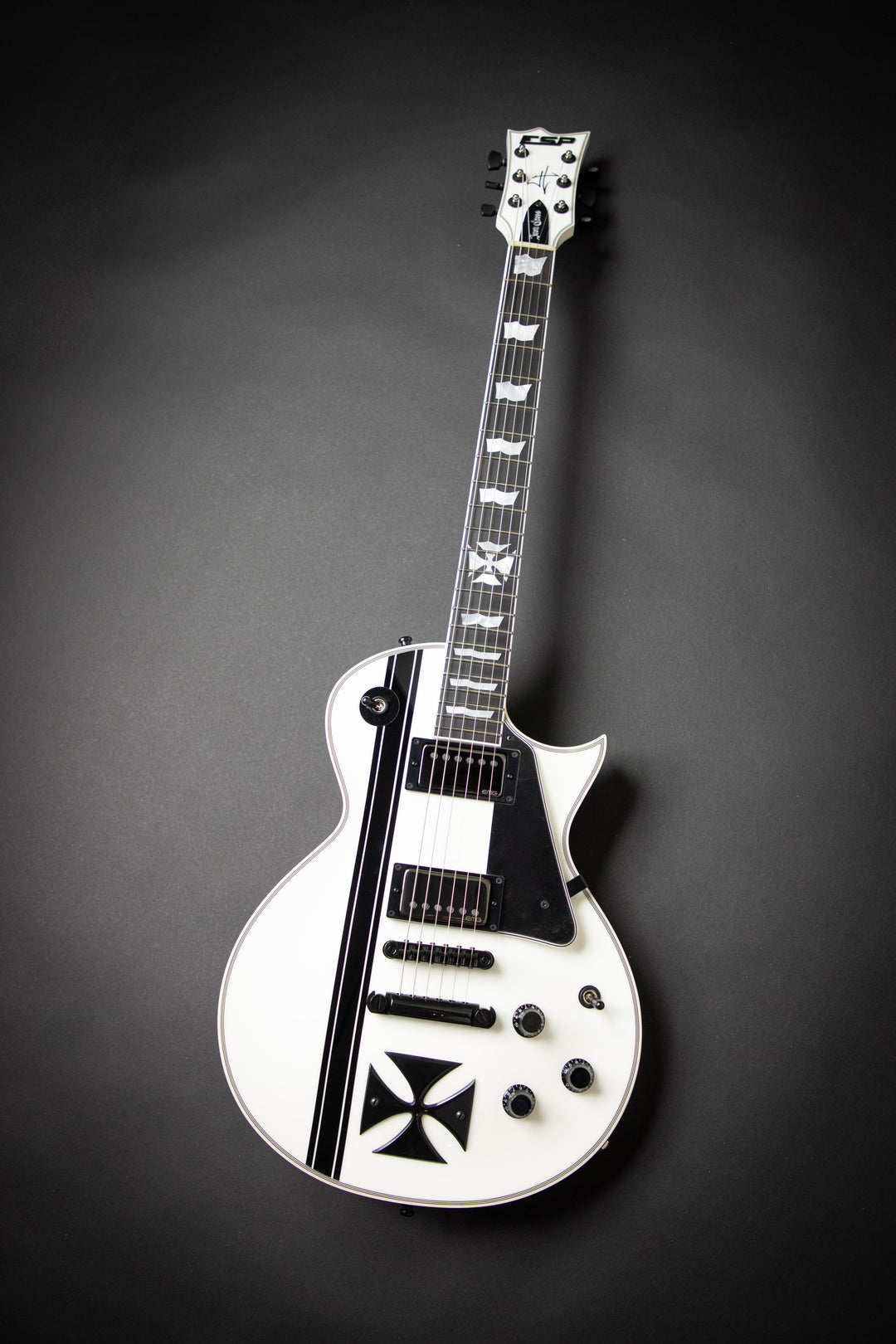 Custom Shop Iron Cross (E2090202)