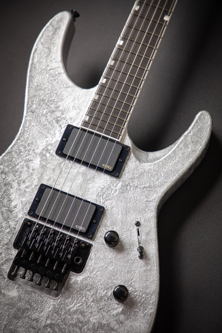 Custom Shop M-II CTM Liquid Metal Silver (E3421202)