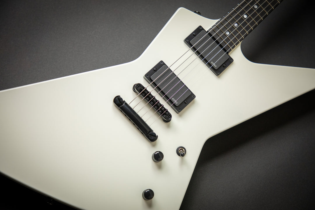 Custom Shop MX250-II White E6130202