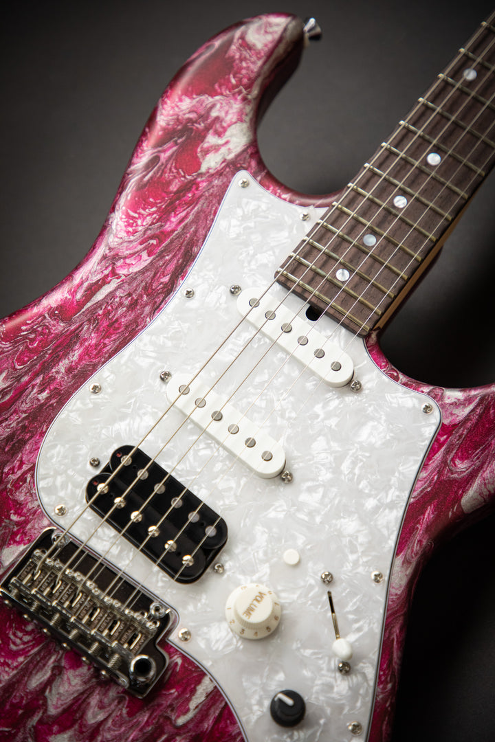 Studio Elite HD Cherry Red Shmear (J9118)