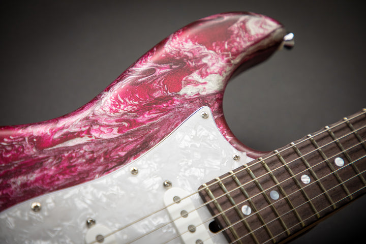 Studio Elite HD Cherry Red Shmear (J9118)