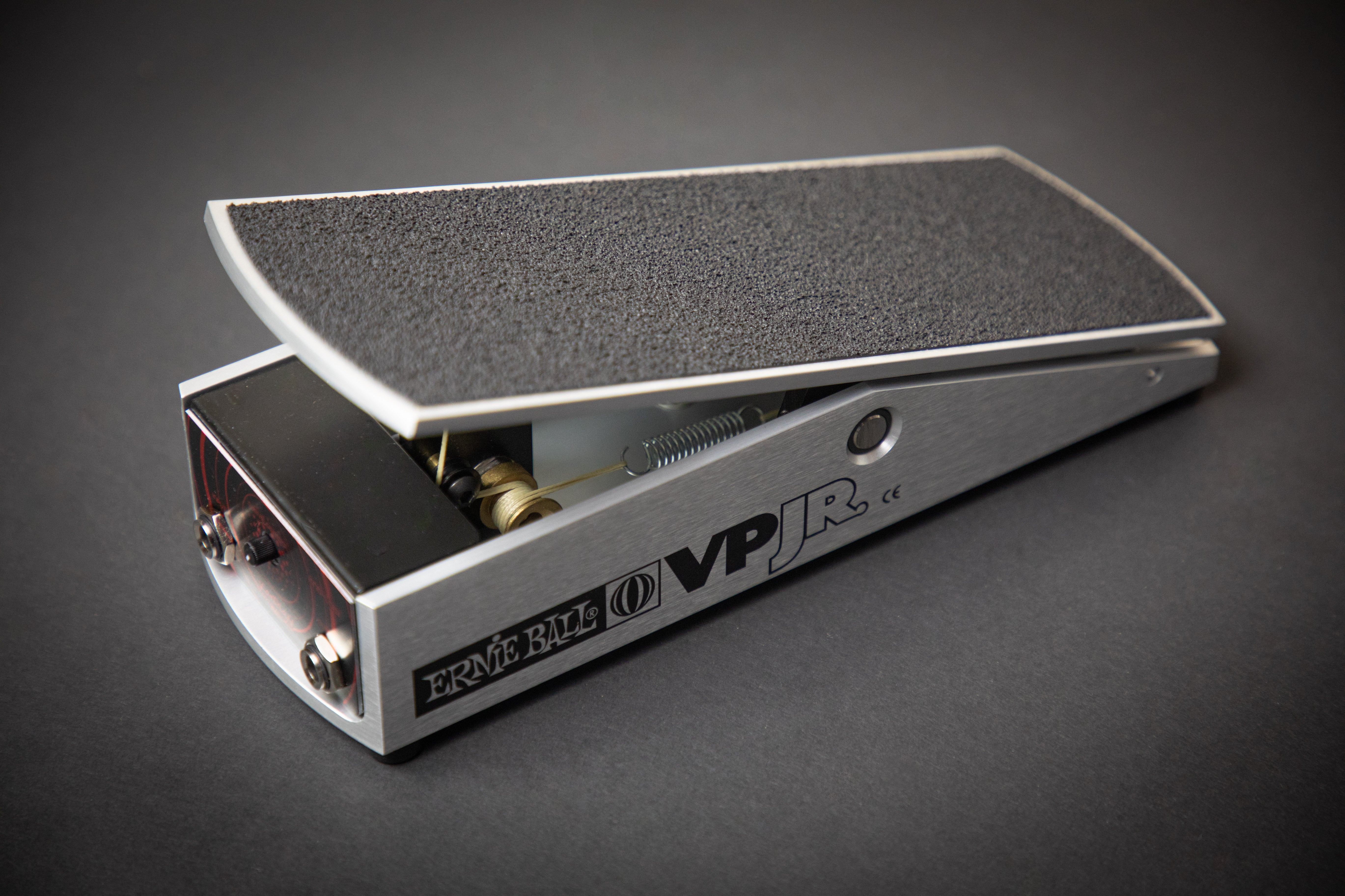 KarDiaN Volume Pedal KND-LOW – Guitars Rebellion