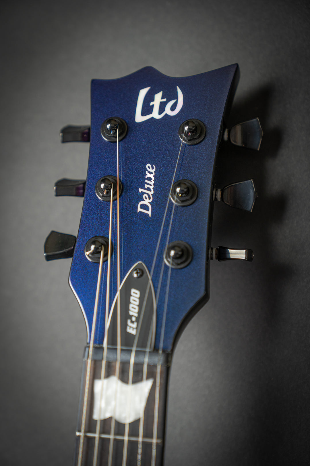 EC-1000 Andromeda Violet (W21061190)