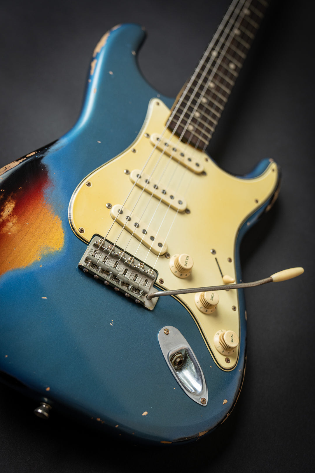 '62-S Lake Placid Blue Over 3 Tone Burst (75086)