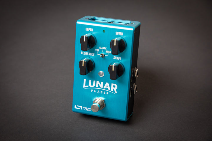 Luna Phaser