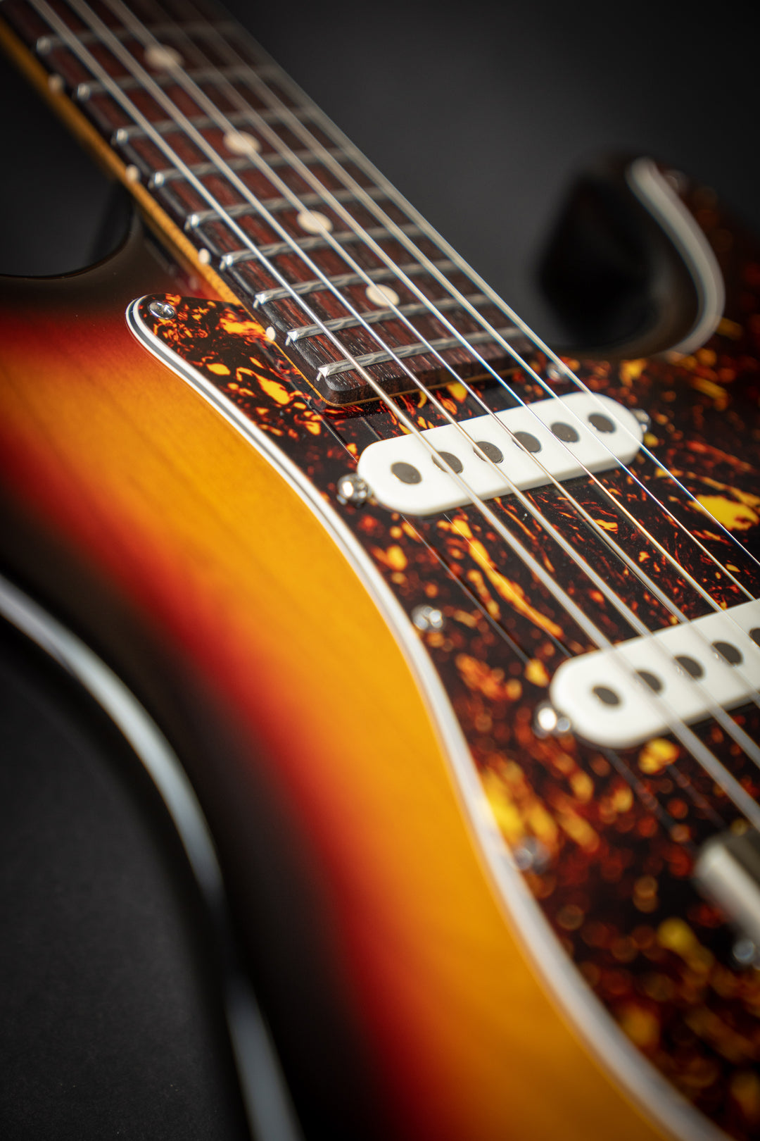 Icon Classic 3 Color Burst (082722P)