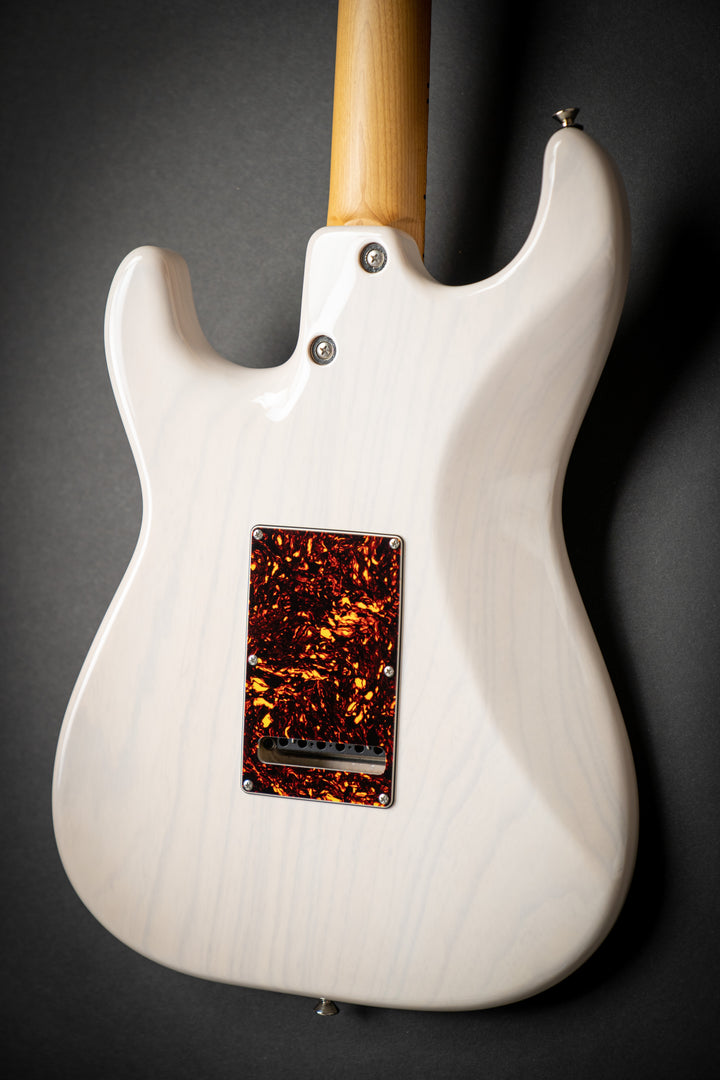 Icon Classic Translucent White (041322P)