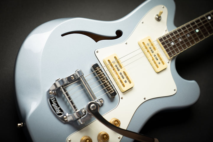 Original Conquer 59 Bigsby Skyline Blue (C5900170)