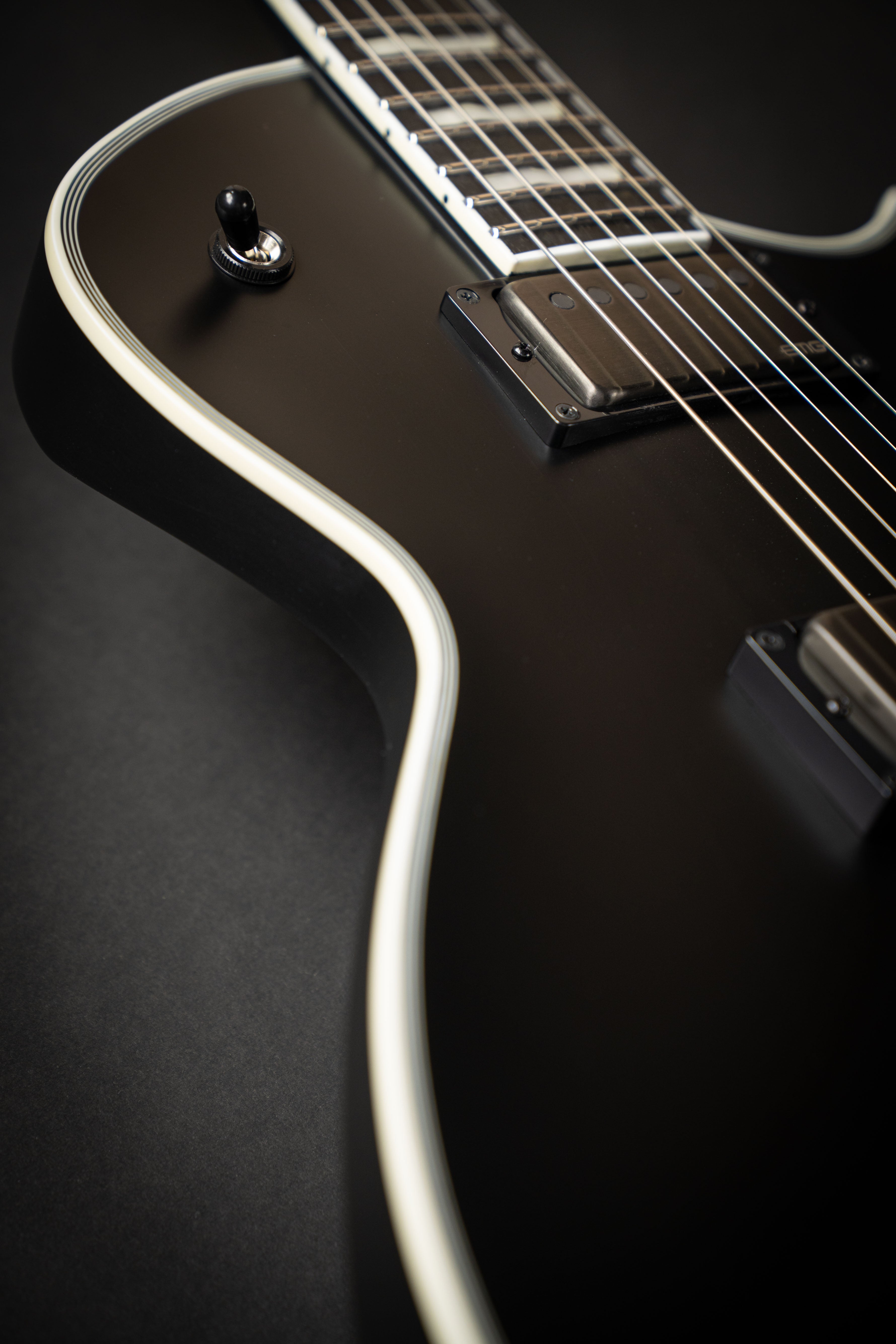 E-II Eclipse EMG Black Satin (ES8360233) – Guitars Rebellion