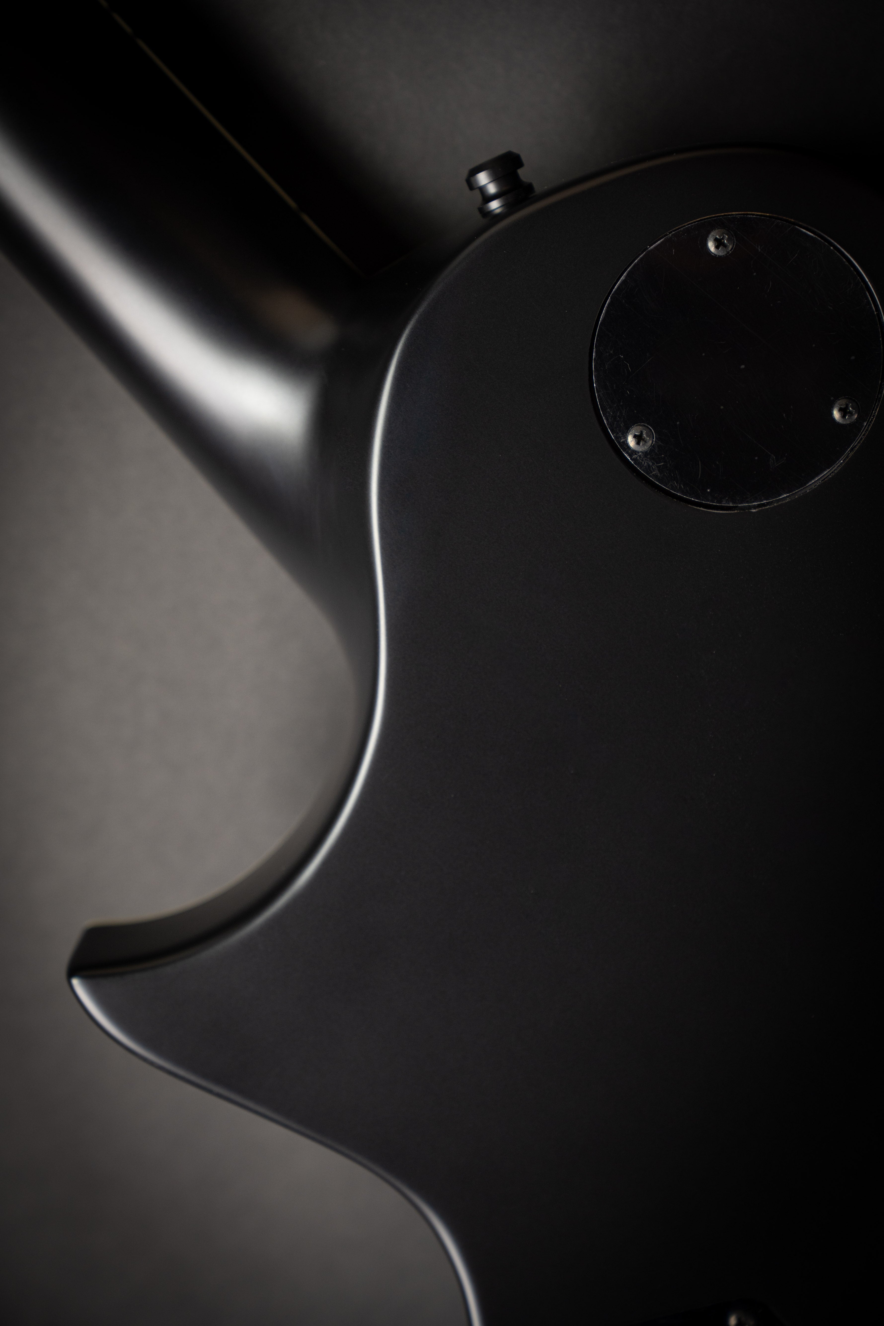 E-II Eclipse EMG Black Satin (ES8360233) – Guitars Rebellion