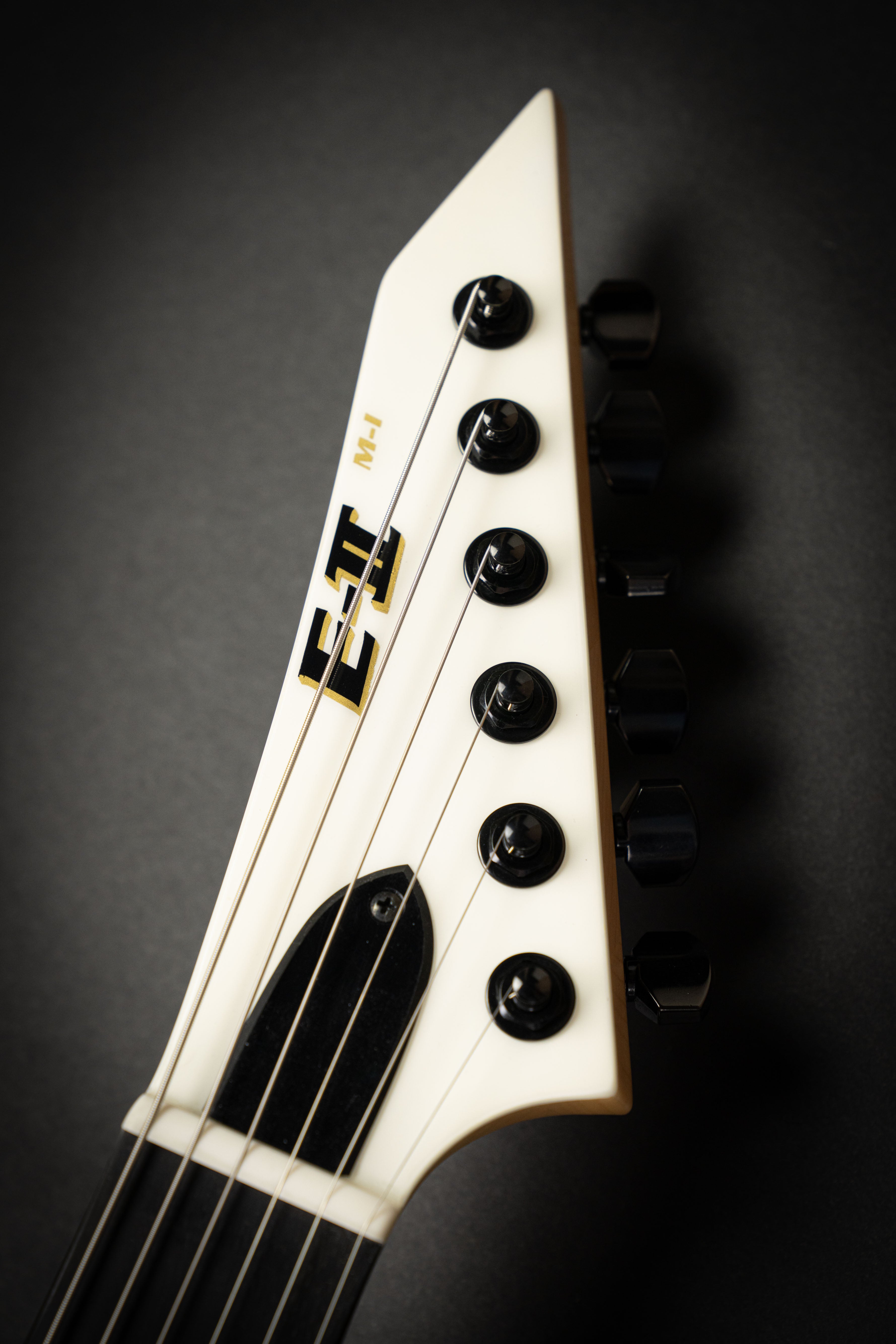 E-II M-I Thru NT Snow White (ES1614233) – Guitars Rebellion