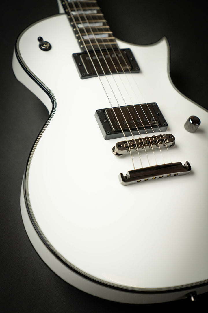 Custom Shop EC-CTM-E Snow White (E1701222)