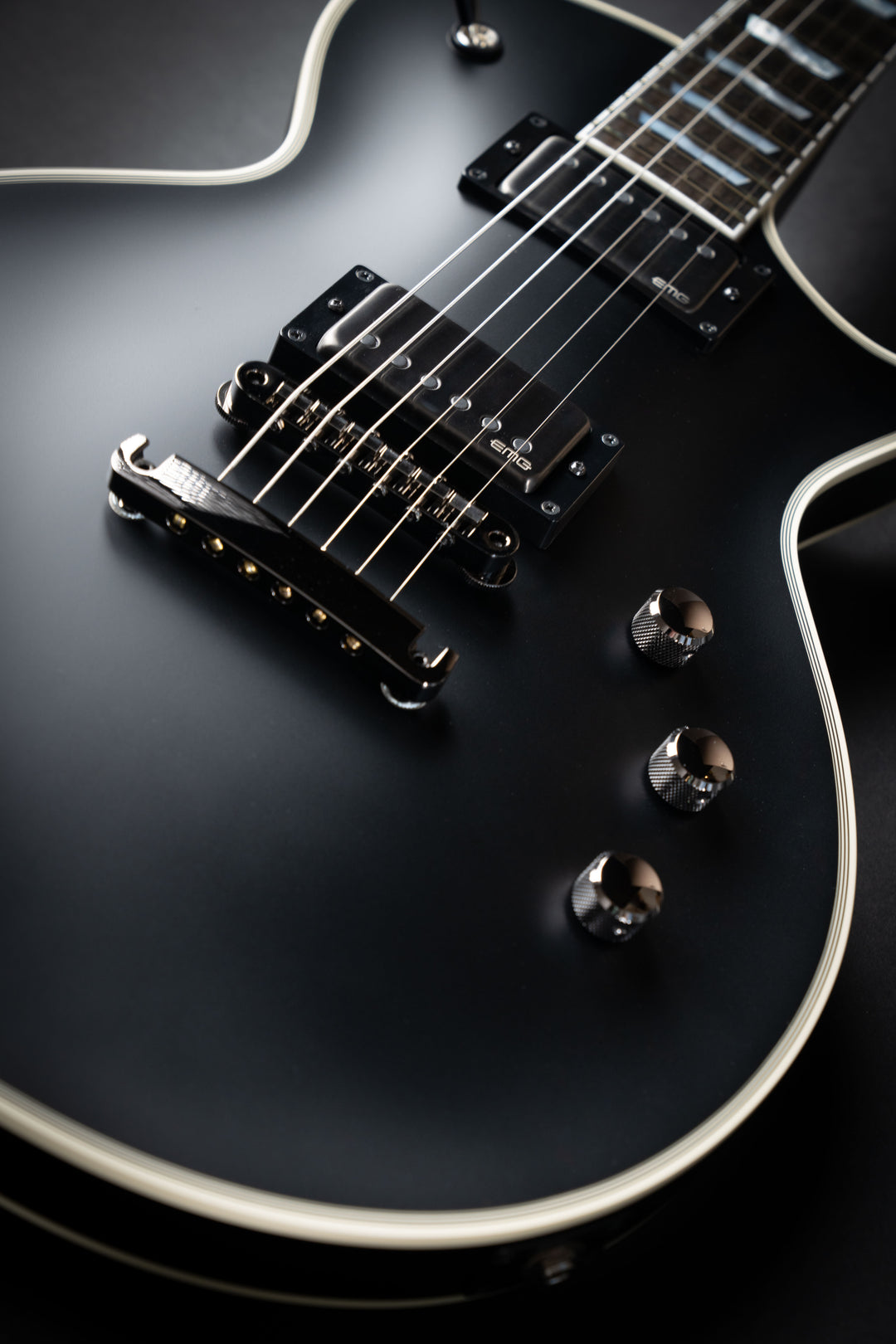Custom Shop EC-CTM Black Satin (E8840242)