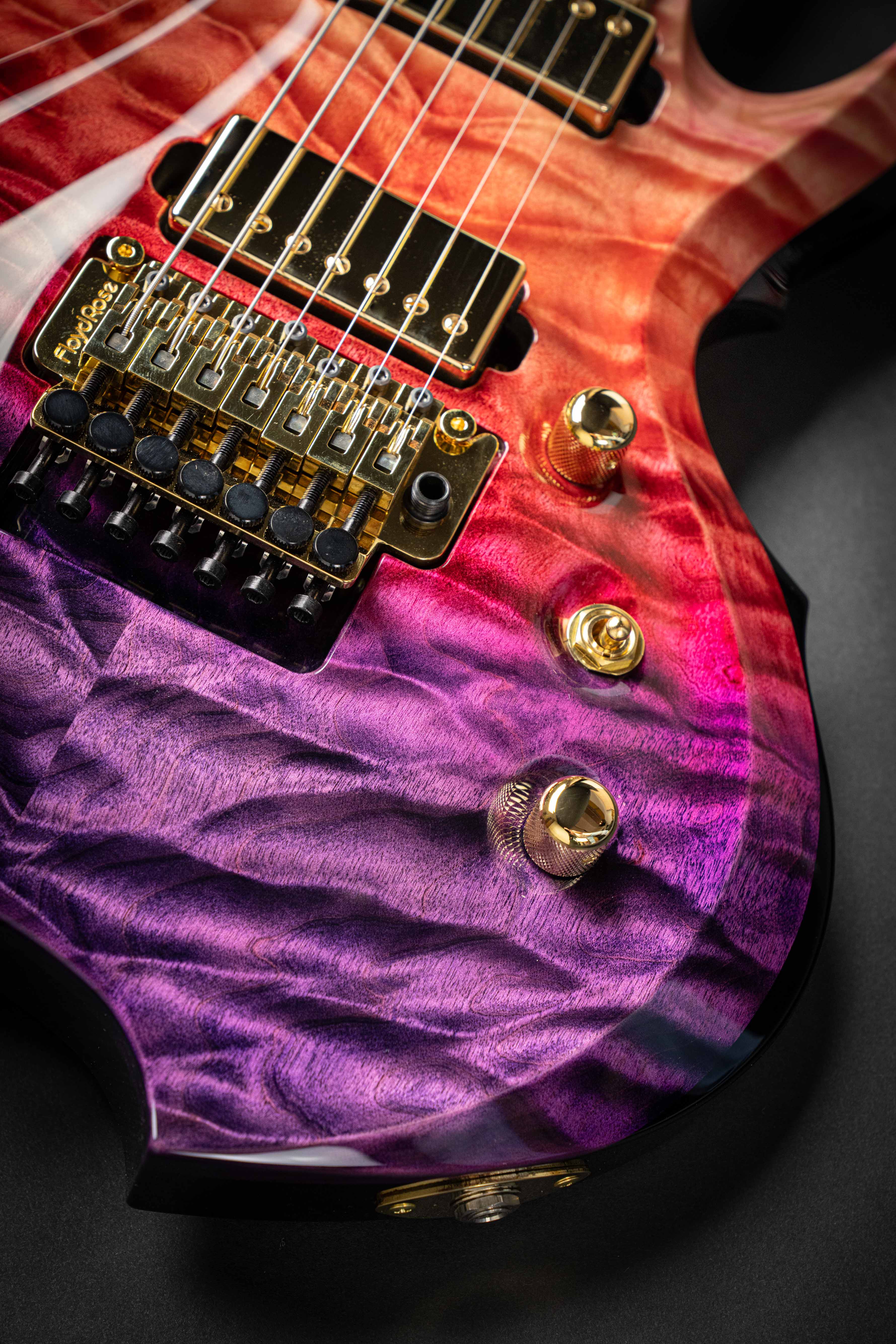 ESP Custom Shop FRX-7QM Pink Purple Dimming (E6020251) – Guitars