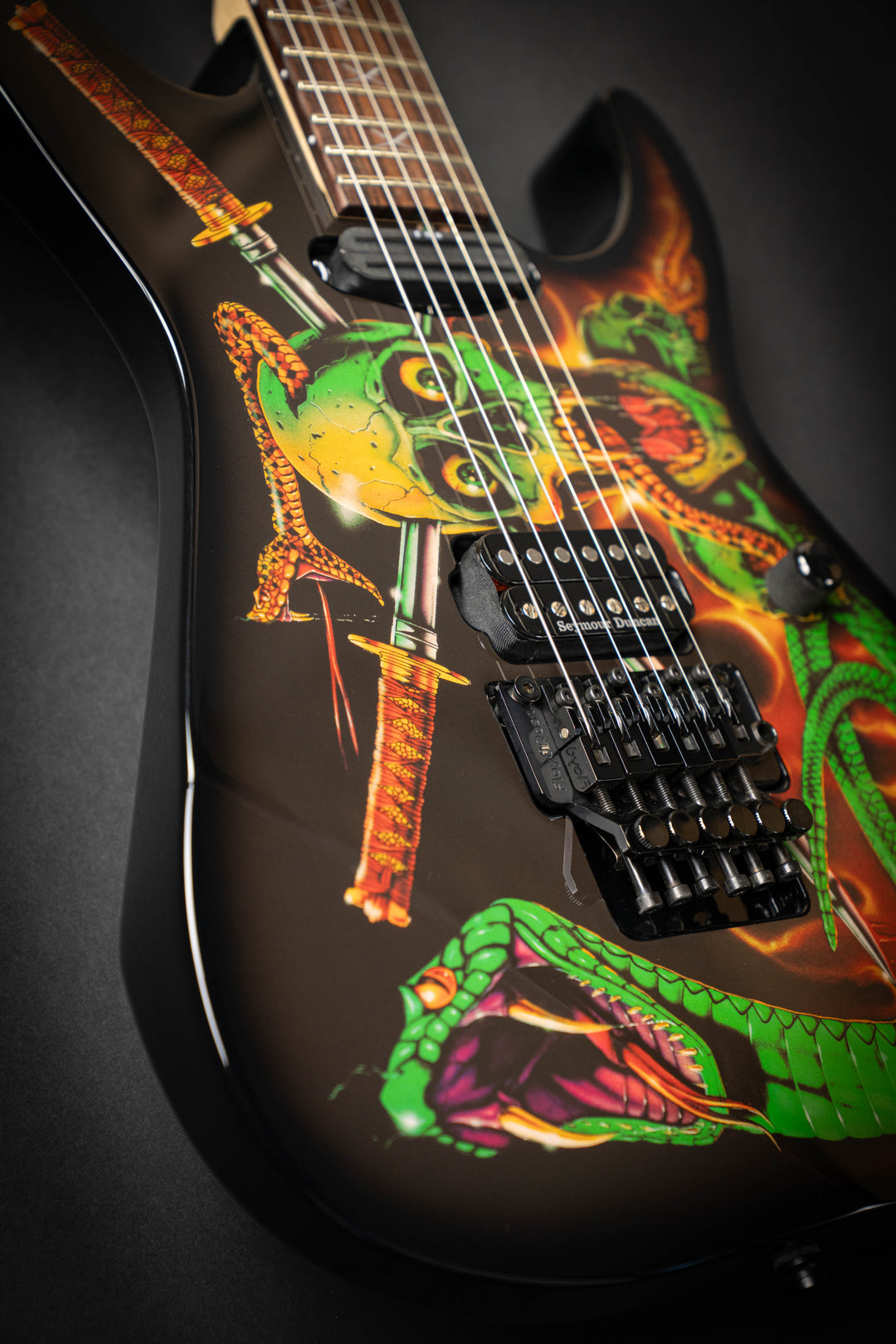 Custom Shop George Lynch Skulls & Snakes (E6640232)