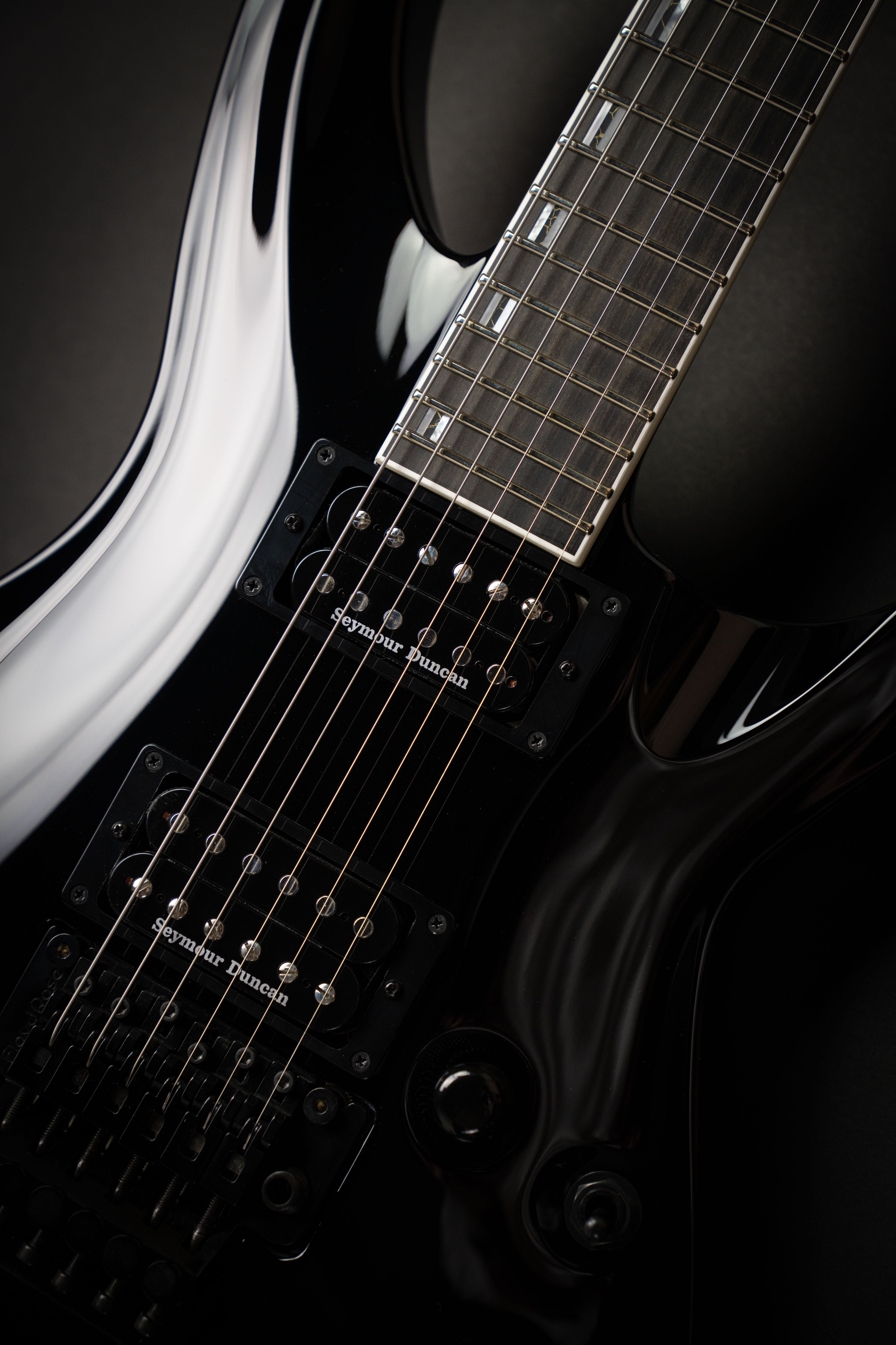ESP Custom Shop Horizon-III Black (E4930232) – Guitars Rebellion