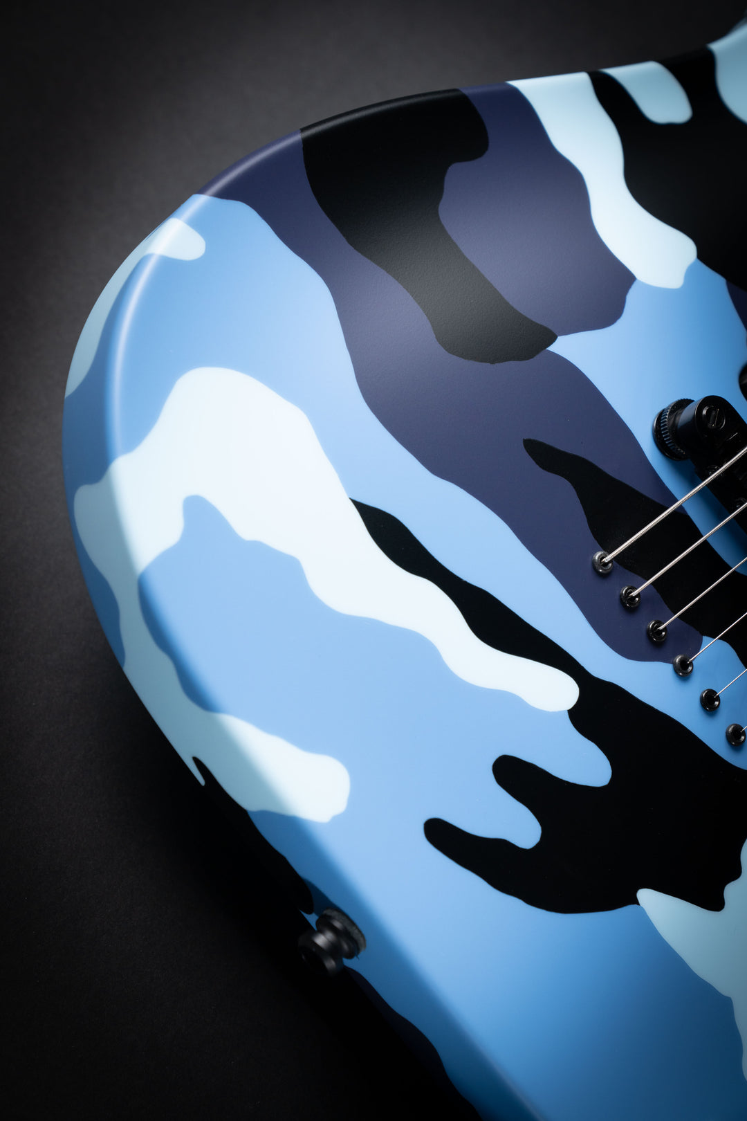 Custom Shop Horizon-II NT Blue Camo Satin (E0310261)