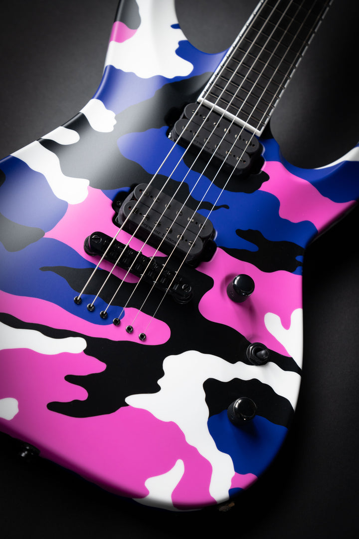 Custom Shop Horizon-II NT Pink Camo Satin (E4110261)