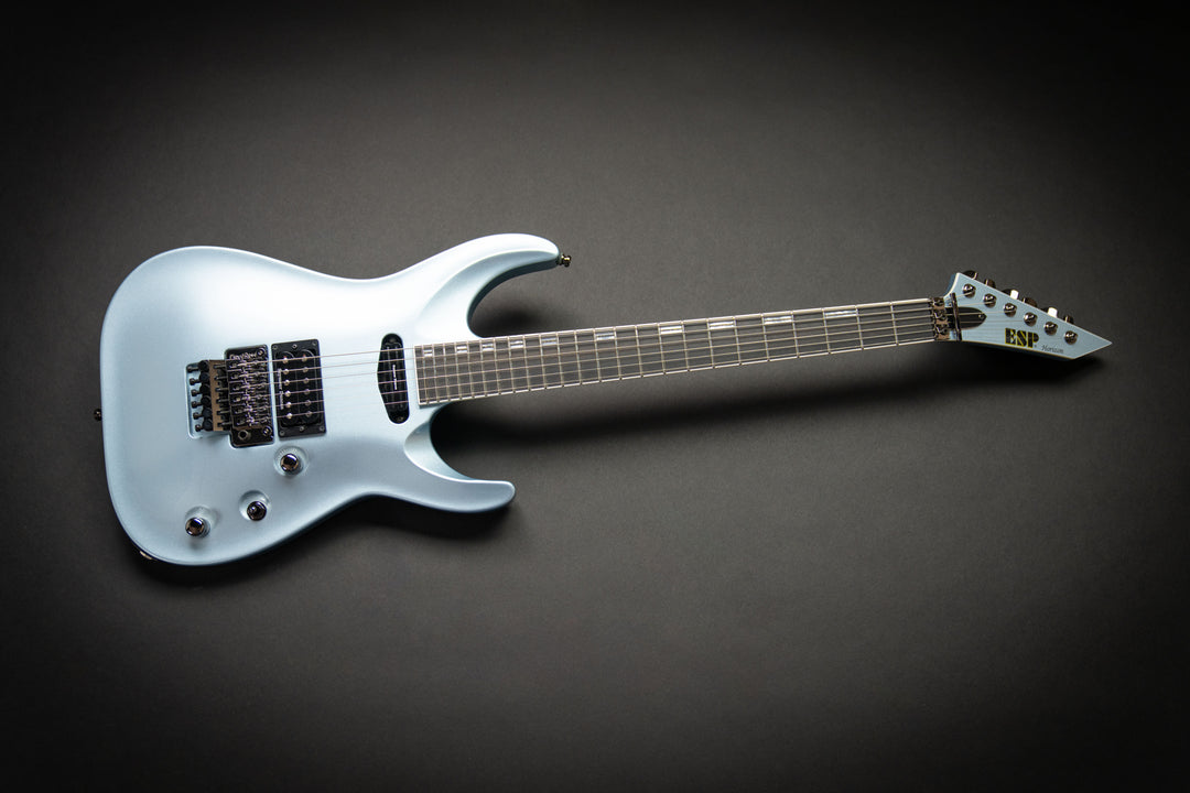 Custom Shop Horizon-I Ice Blue Metallic (E1141222)