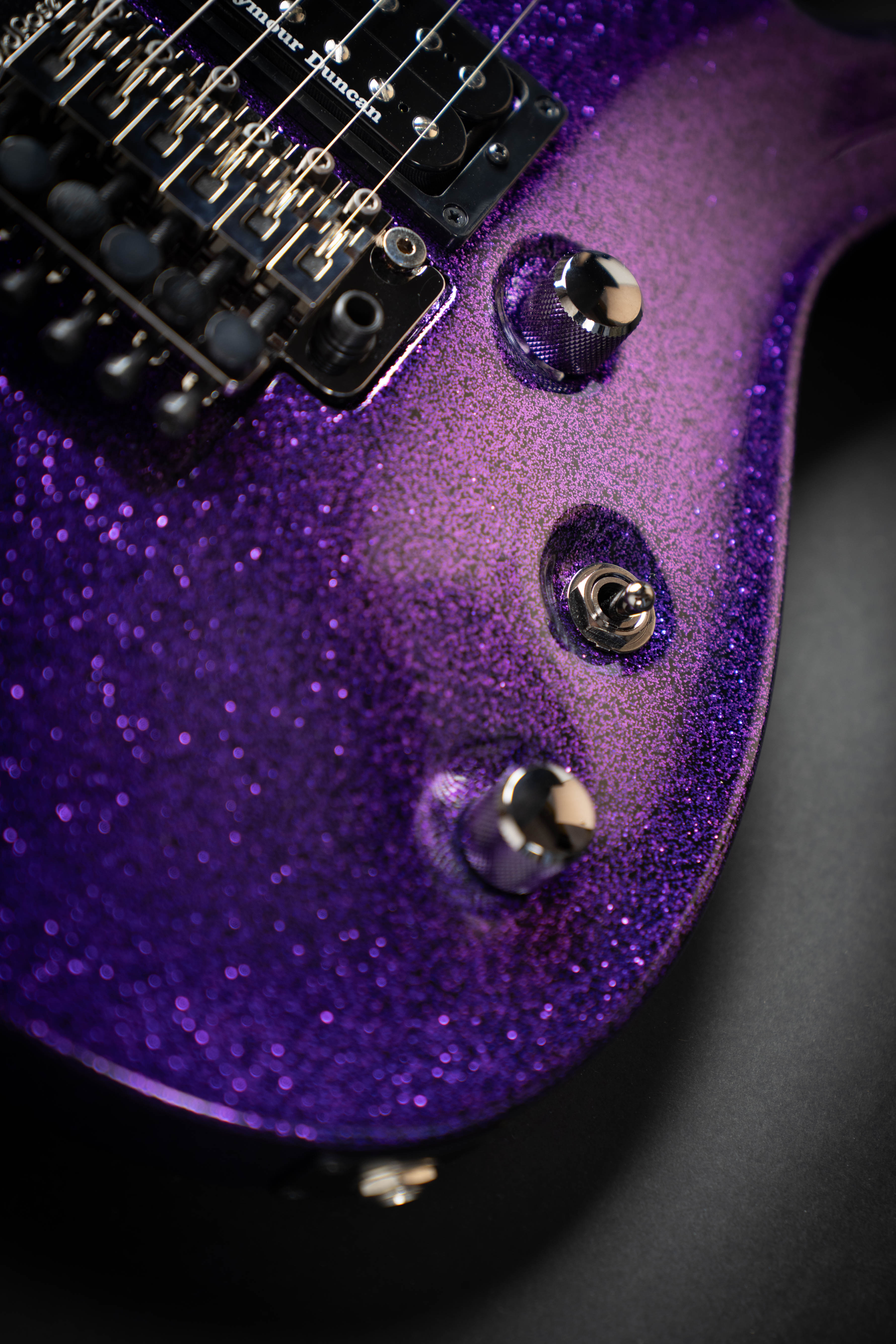 ESP Custom Shop Horizon-I Large Flakes Purple Sparkle (E9240242