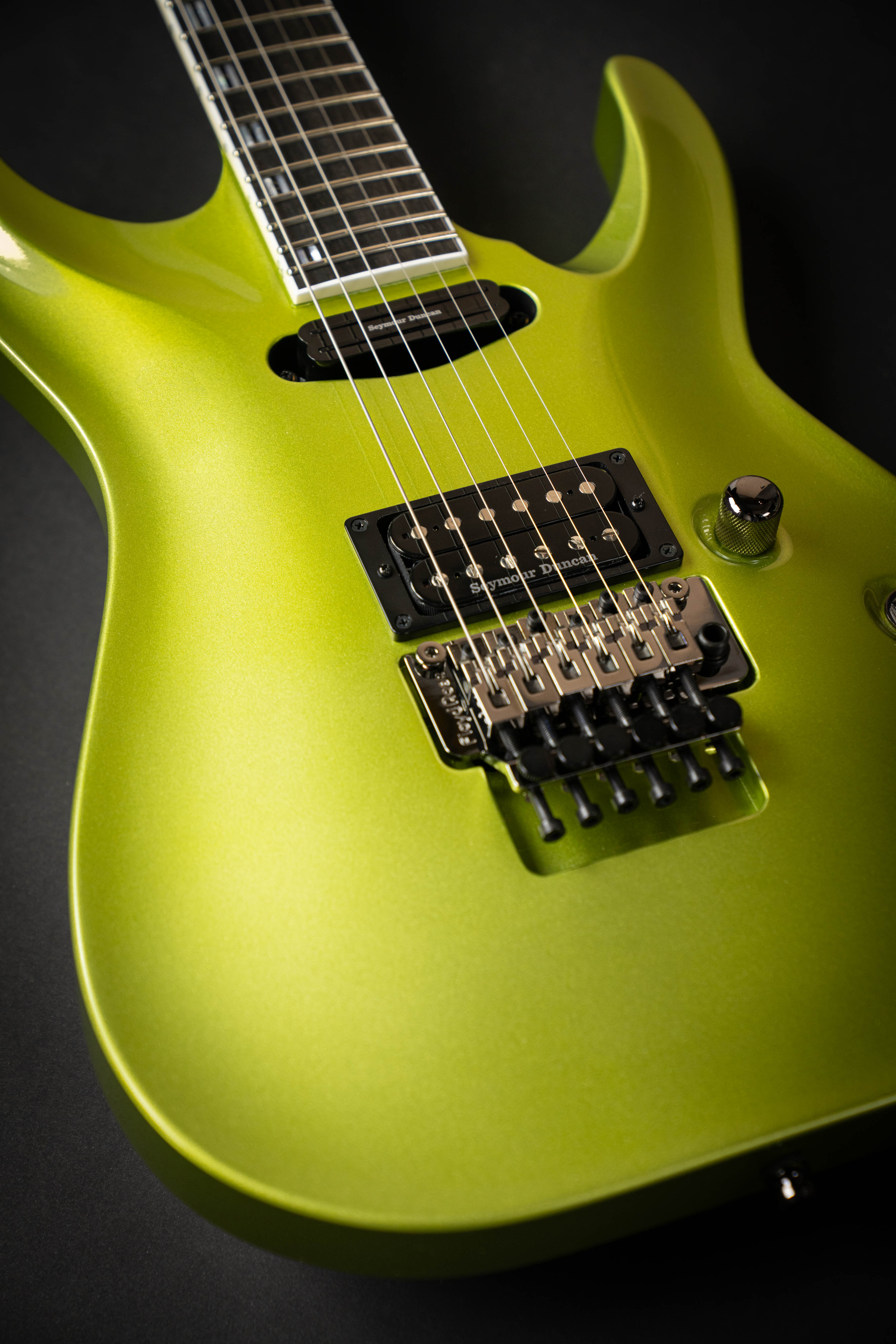 ESP Custom Shop Horizon-I Lime Green (E5490232) – Guitars Rebellion