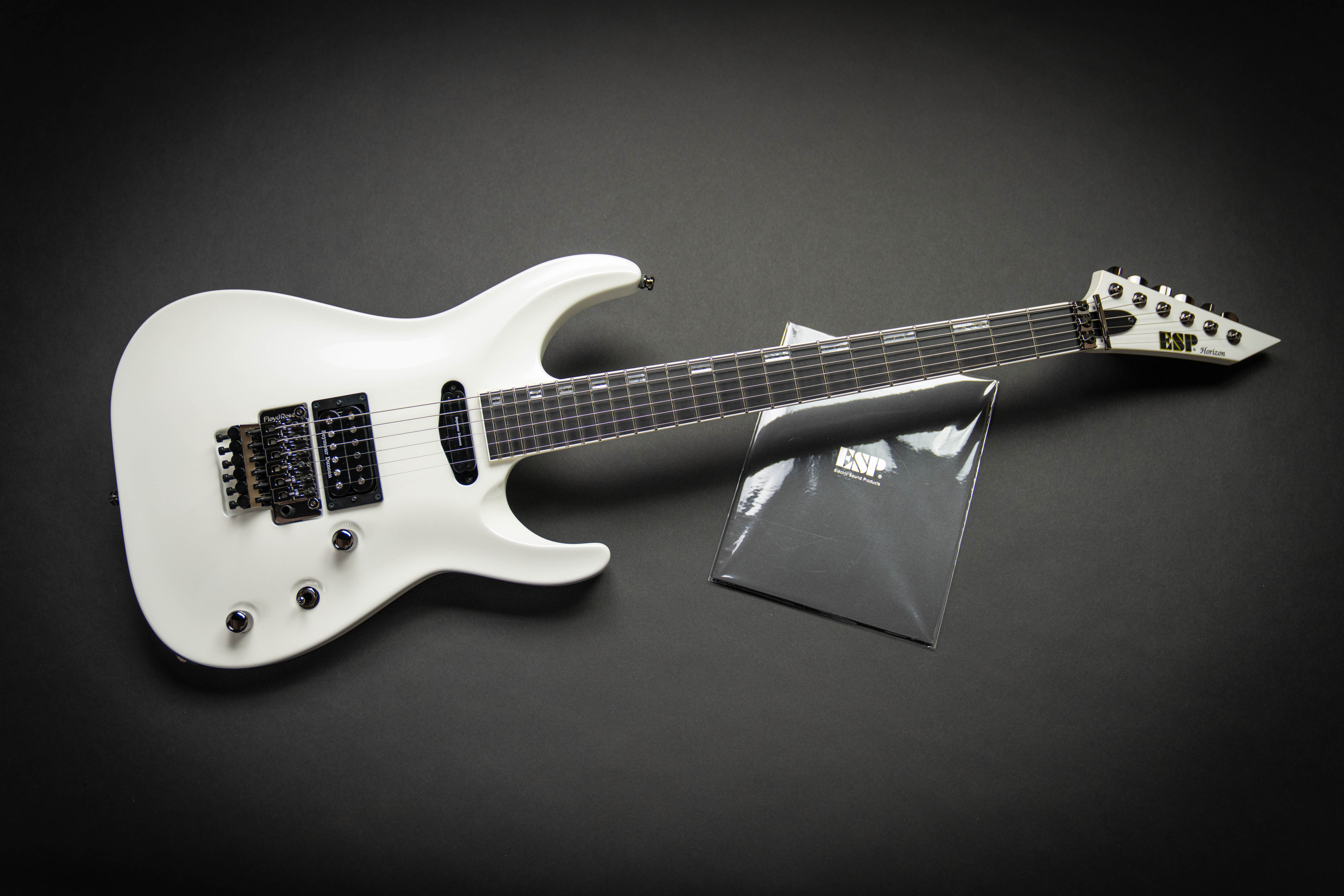 ESP Custom Shop Horizon-I Pearl White (E2870222) – Guitars