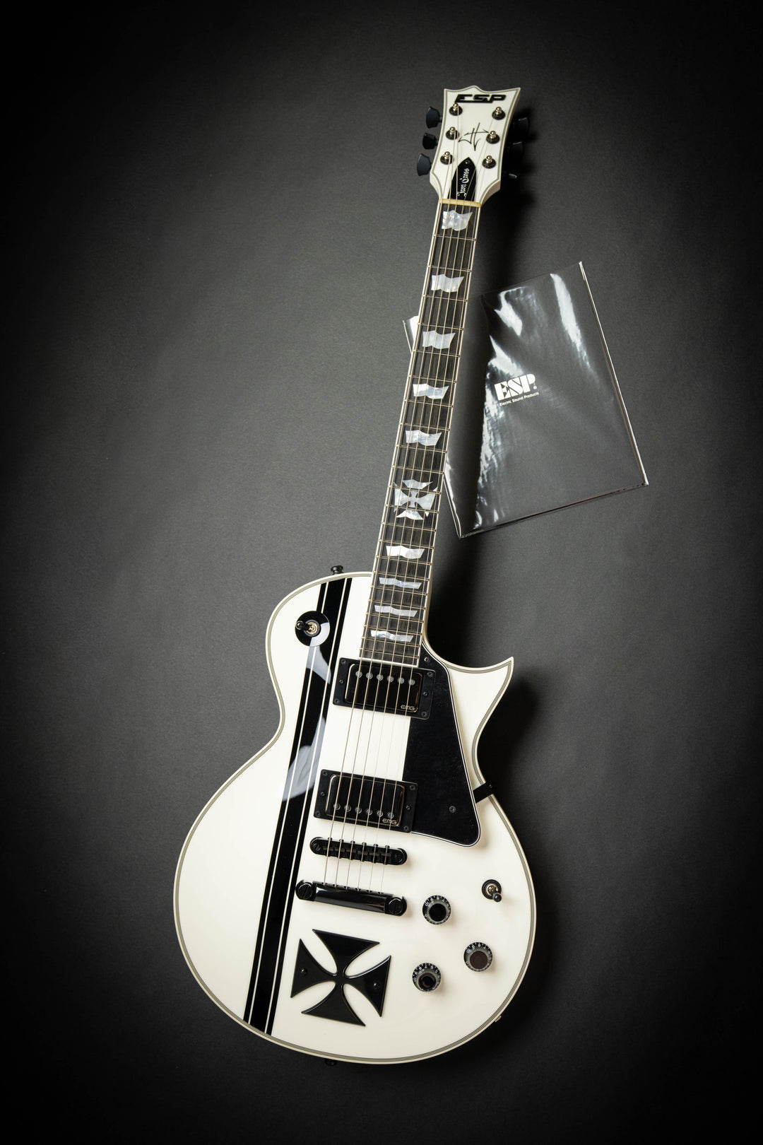 Custom Shop Iron Cross (E6100242)
