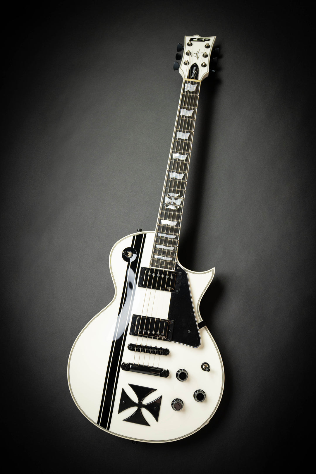 Custom Shop Iron Cross (E6100242)