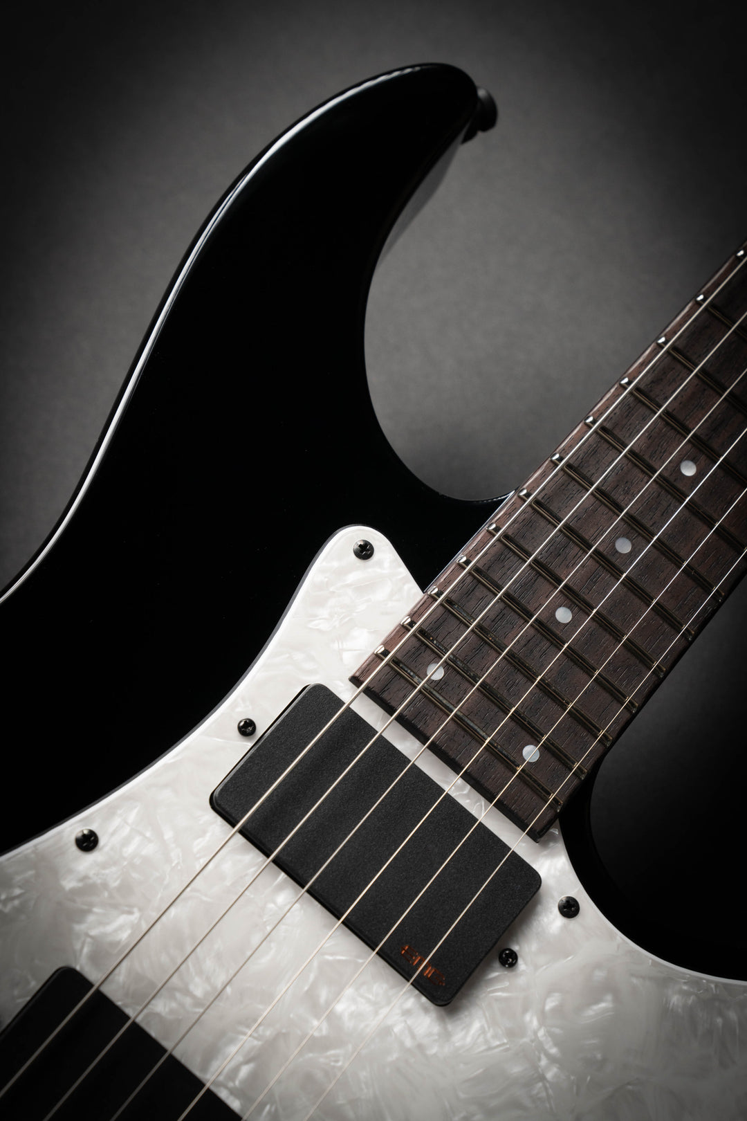 Custom Shop KH-4 (E3040262)