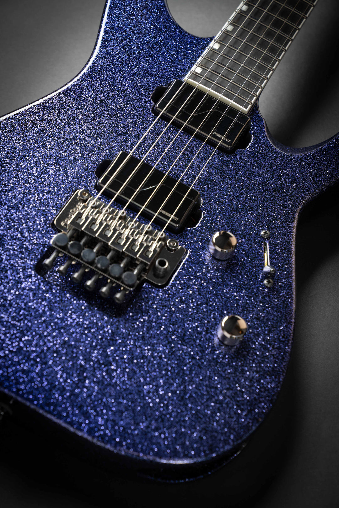 Custom Shop M-II CTM FR-E Amethyst Sparkle (E8080252)