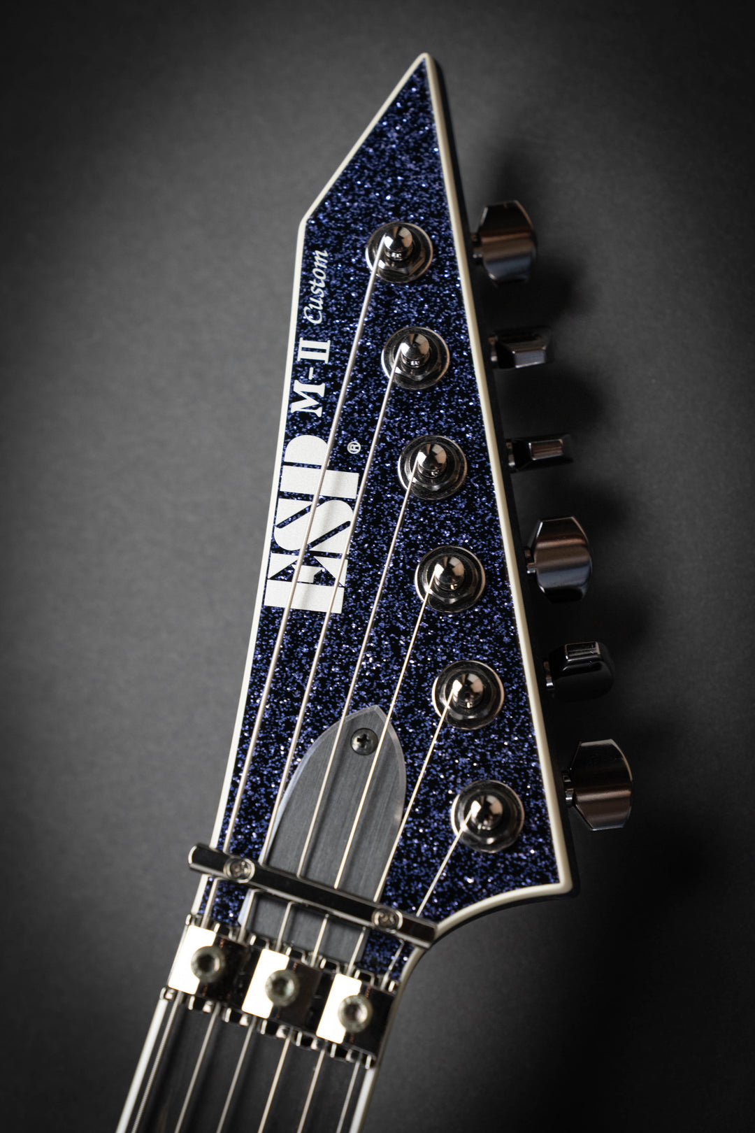 Custom Shop M-II CTM FR-E Amethyst Sparkle (E8080252)