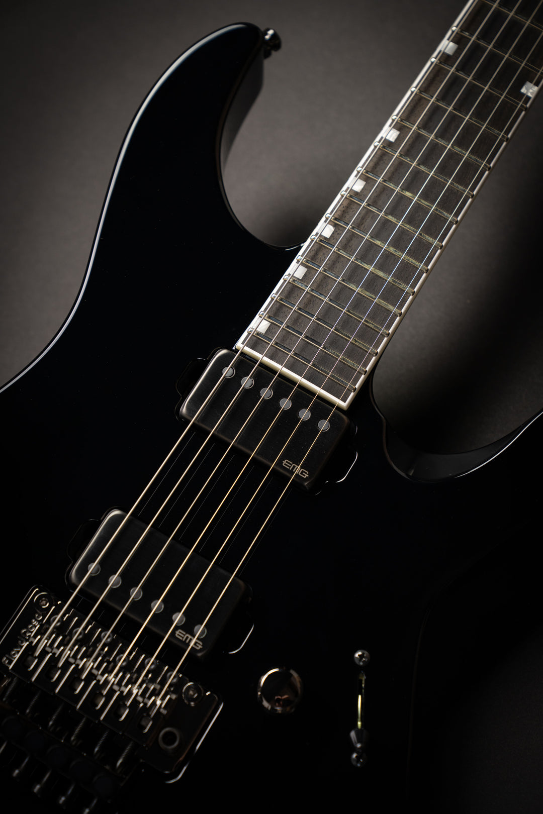 Custom Shop M-II CTM FR-E Black (E1960232)