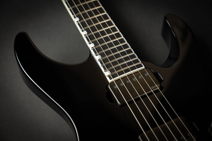 Custom Shop M-II CTM FR-E Black (E9330242)