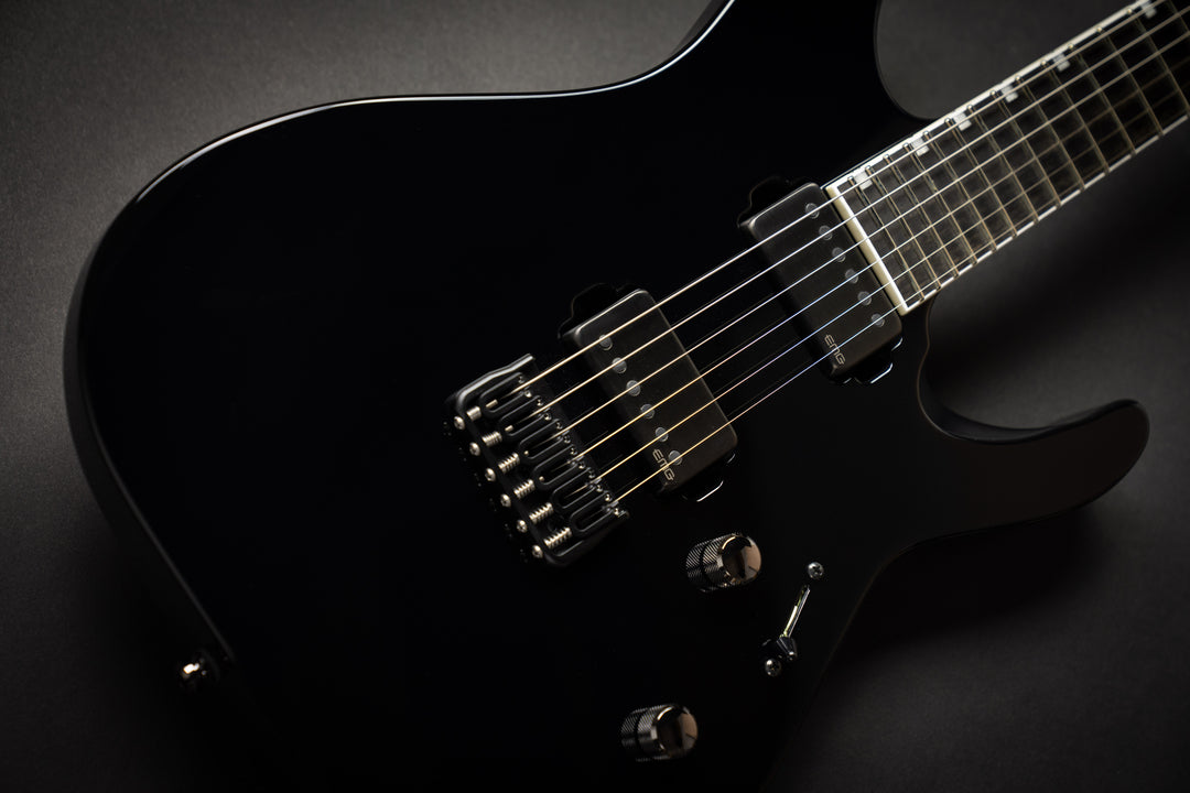 Custom Shop M-II CTM NT-E Black (E1270232)