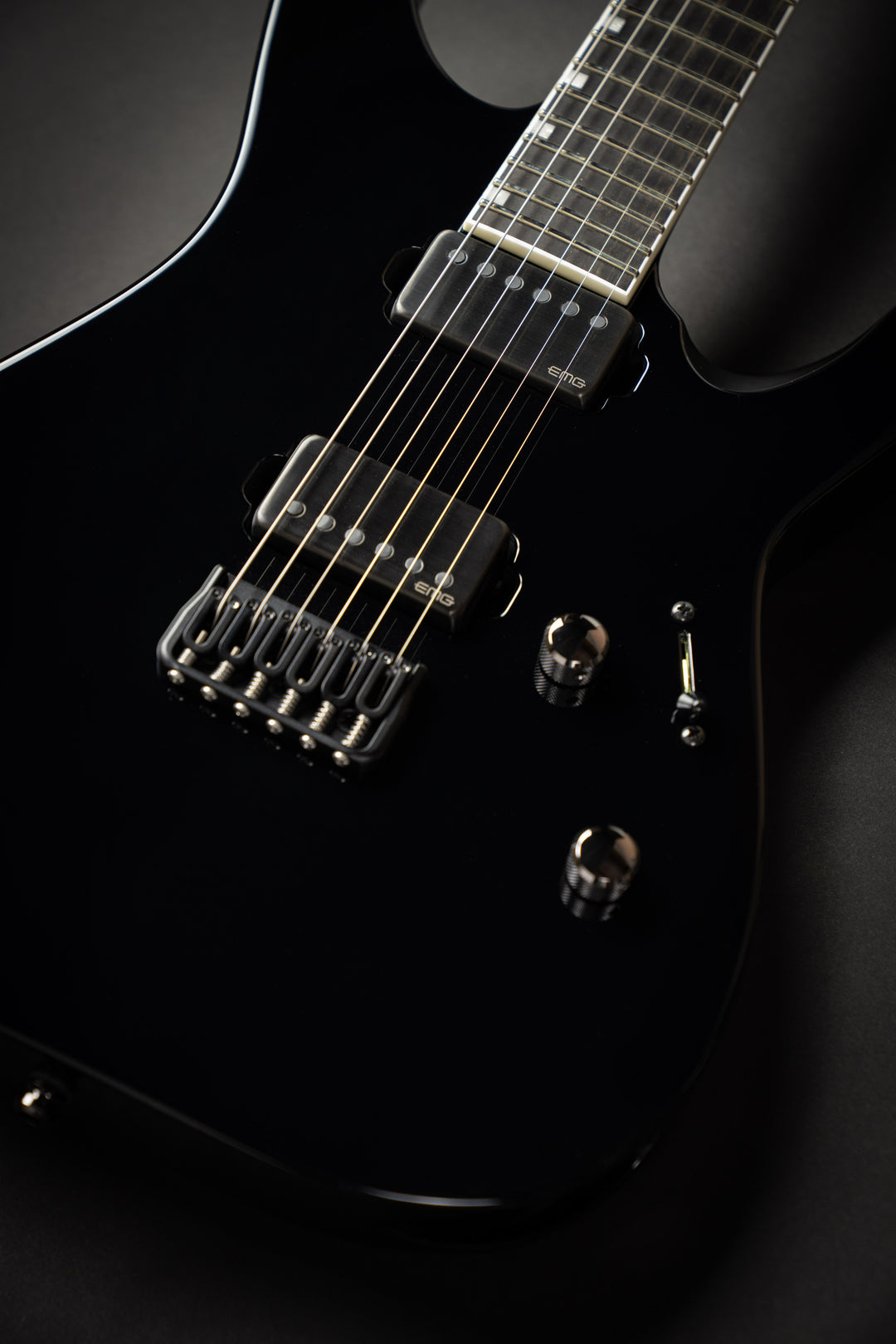 Custom Shop M-II CTM NT-E Black (E1270232)