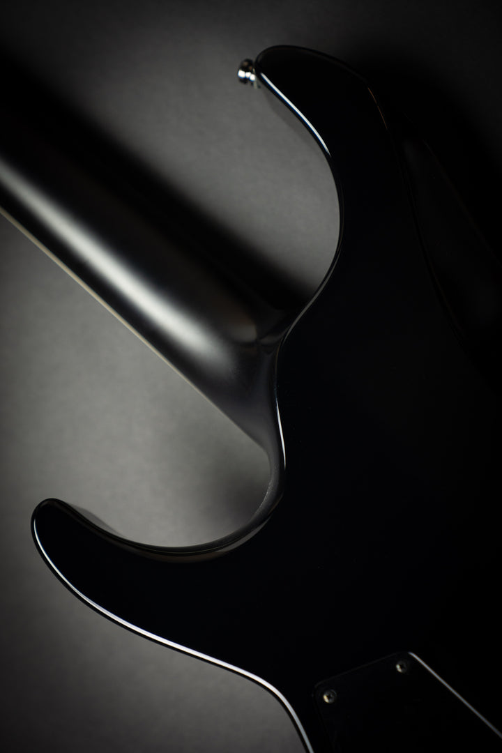 Custom Shop M-II CTM NT-E Black (E3940242)