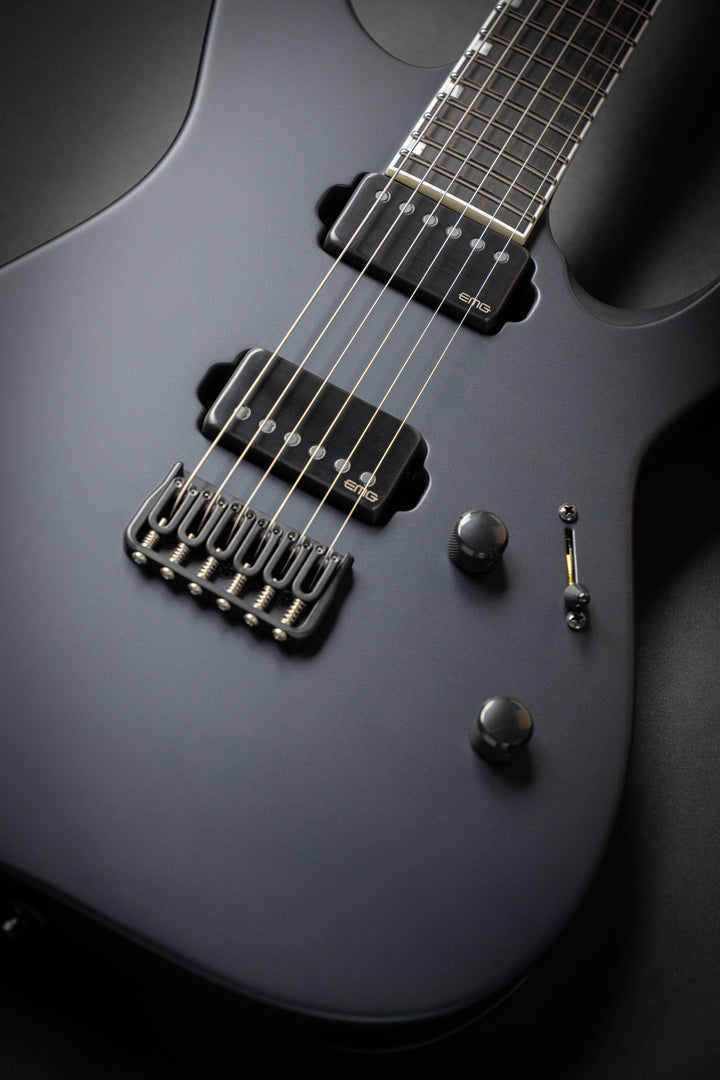 Custom Shop M-II CTM NT-E Black Stone (E8330252)