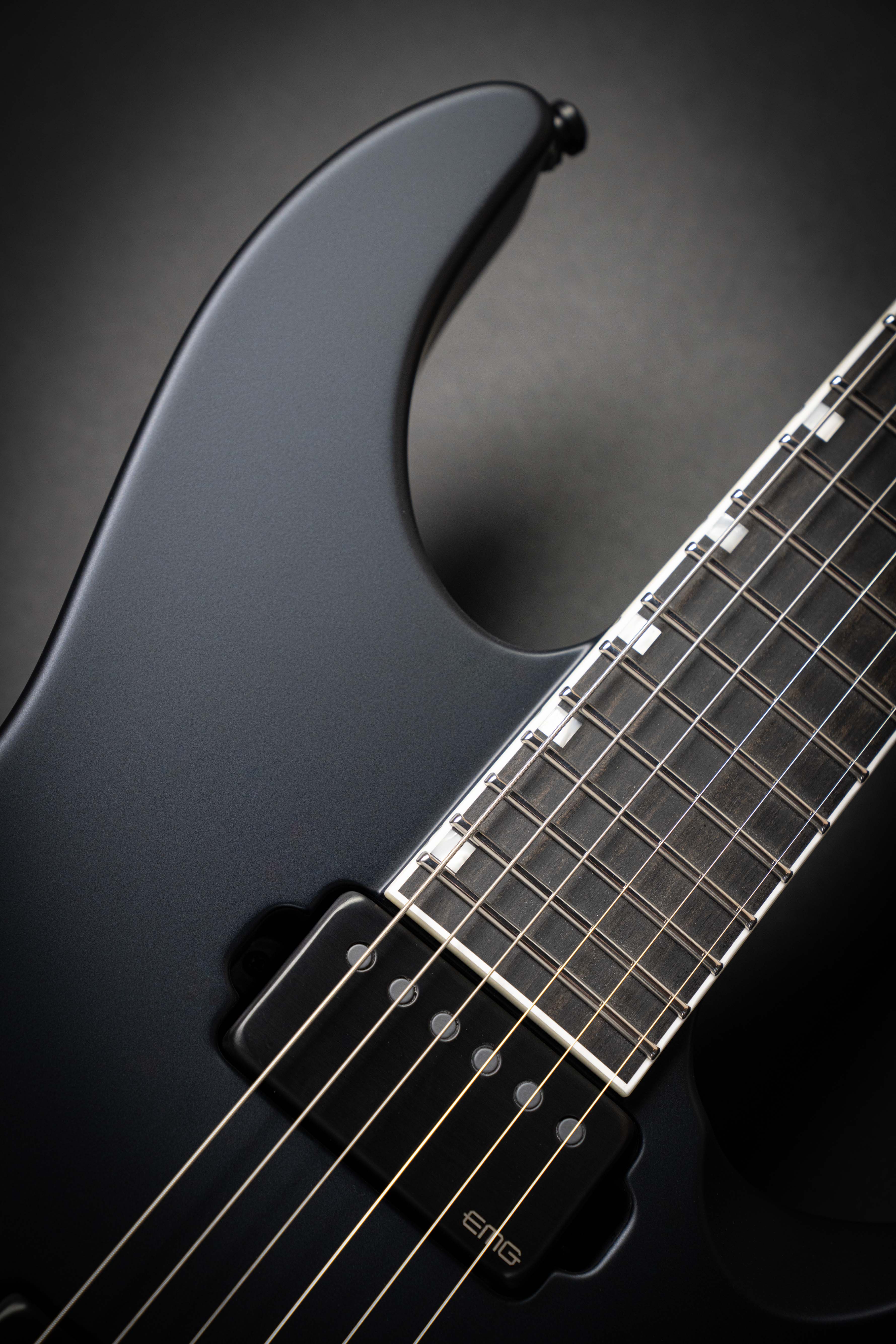 ESP Custom Shop M-II CTM NT-E Black Stone (E8330252) – Guitars