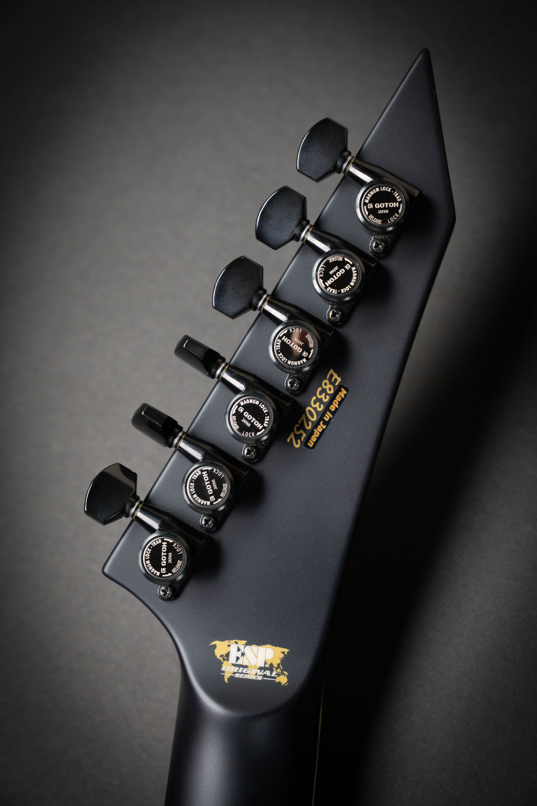 Custom Shop M-II CTM NT-E Black Stone (E8330252)