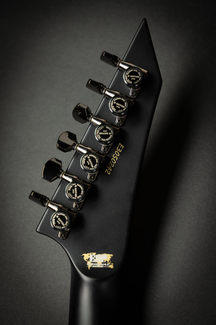 Custom Shop M-II CTM NT-M Black (E3050242)