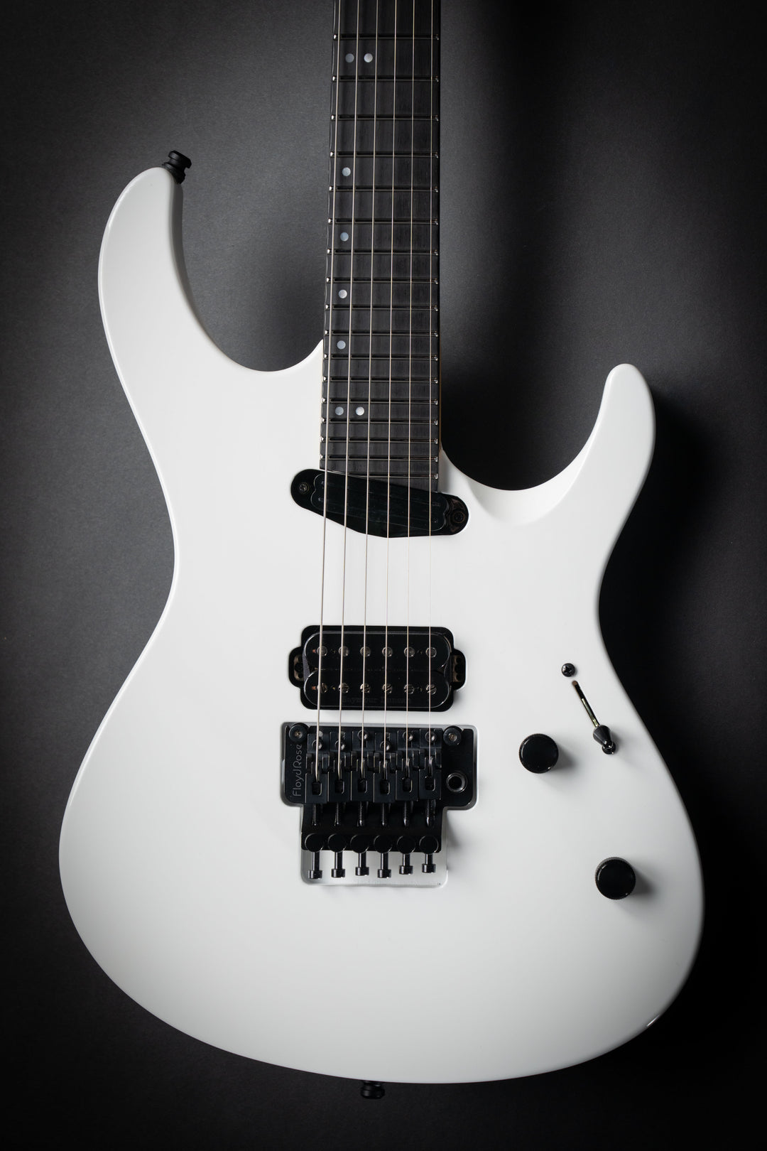 Custom Shop Maverick Snow White (E1351252)