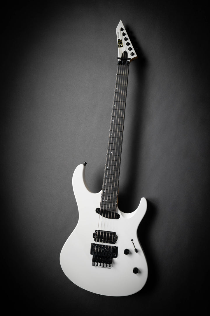 Custom Shop Maverick Snow White (E1351252)