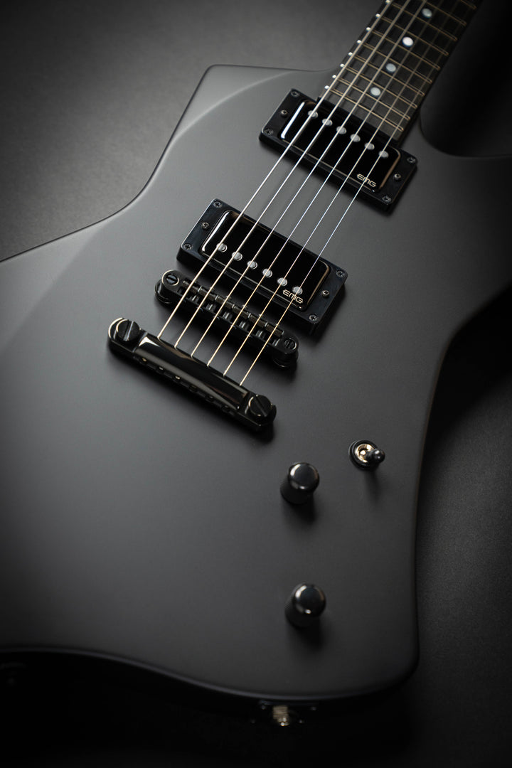 Custom Shop Snakebyte Black Satin (E9931252)