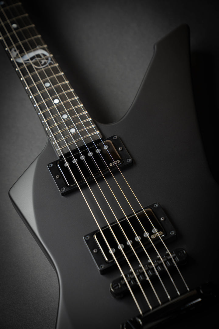 Custom Shop Snakebyte Black Satin (E9931252)