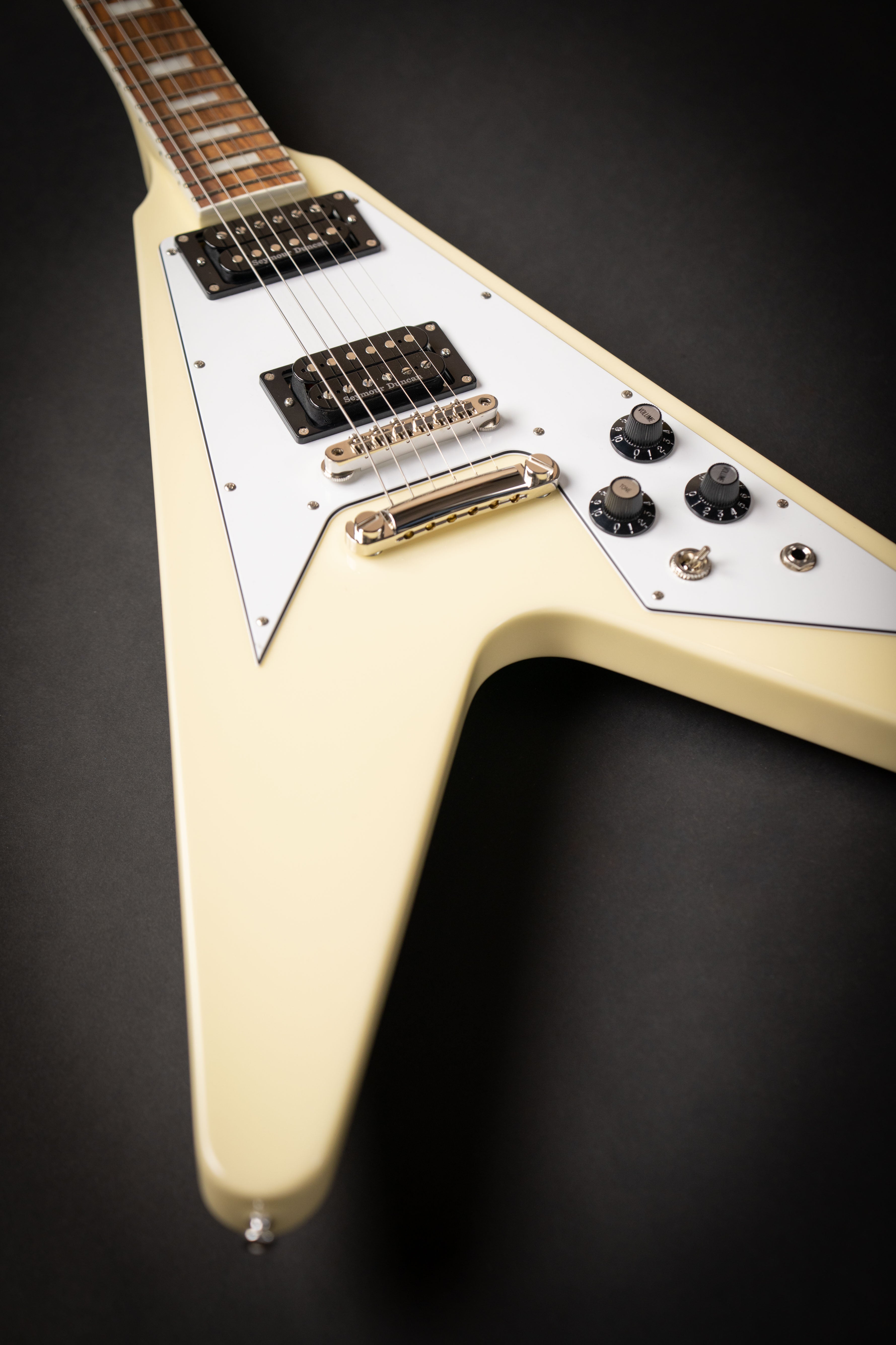 （今週末まで）EdwardsフライングV　E-FV-120D Edwards by ESP E-FV Flying V Vintage White – Soul Drifter